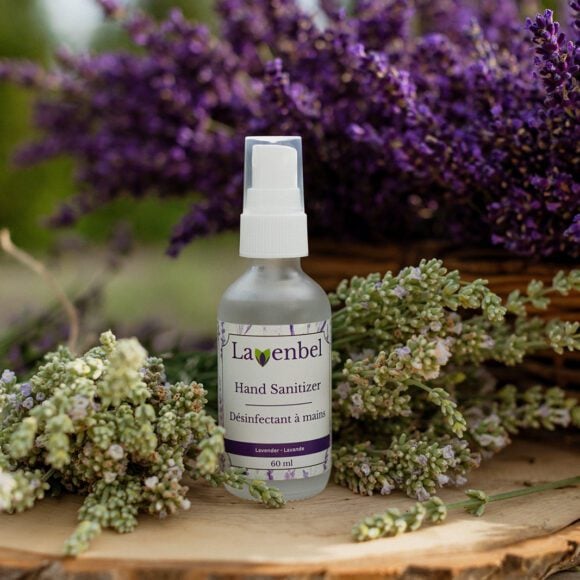 Gel désinfectant pour les mains naturel
