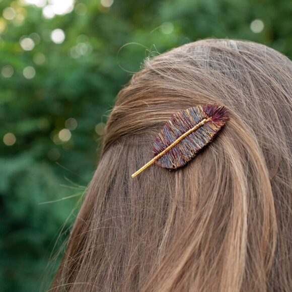 Bijou de cheveux plume de Pénélope